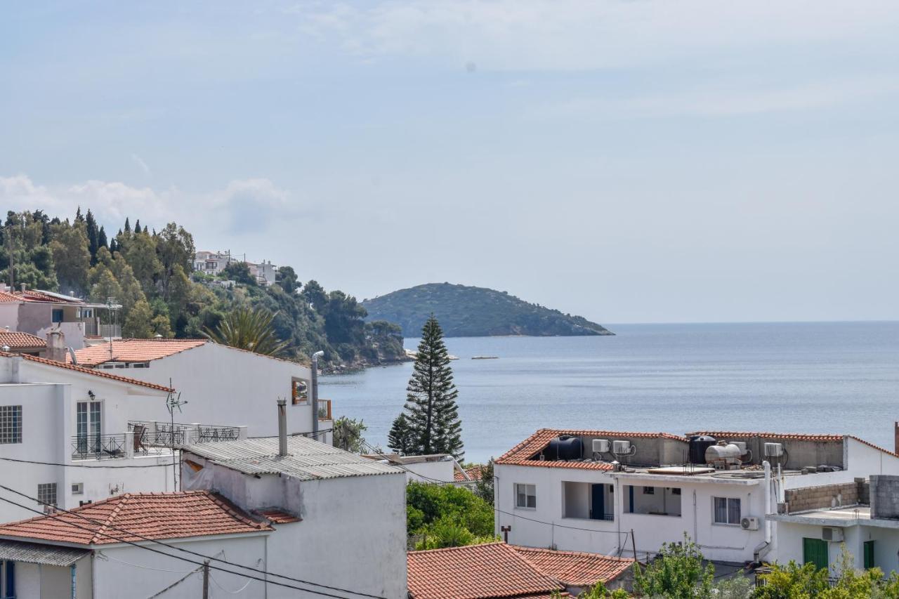 Zoe'S Flat Megali Ammos Apartment Skiathos Town Bagian luar foto