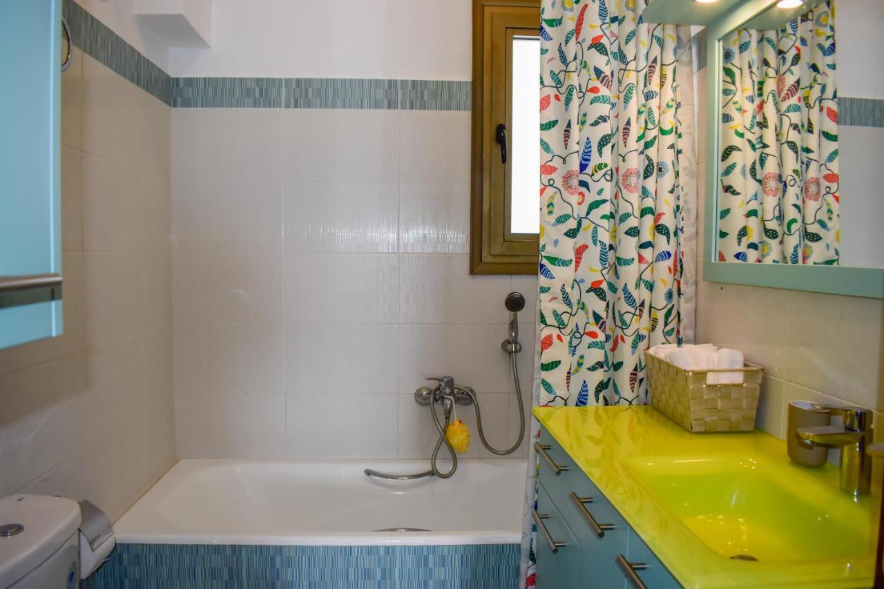 Zoe'S Flat Megali Ammos Apartment Skiathos Town Bagian luar foto