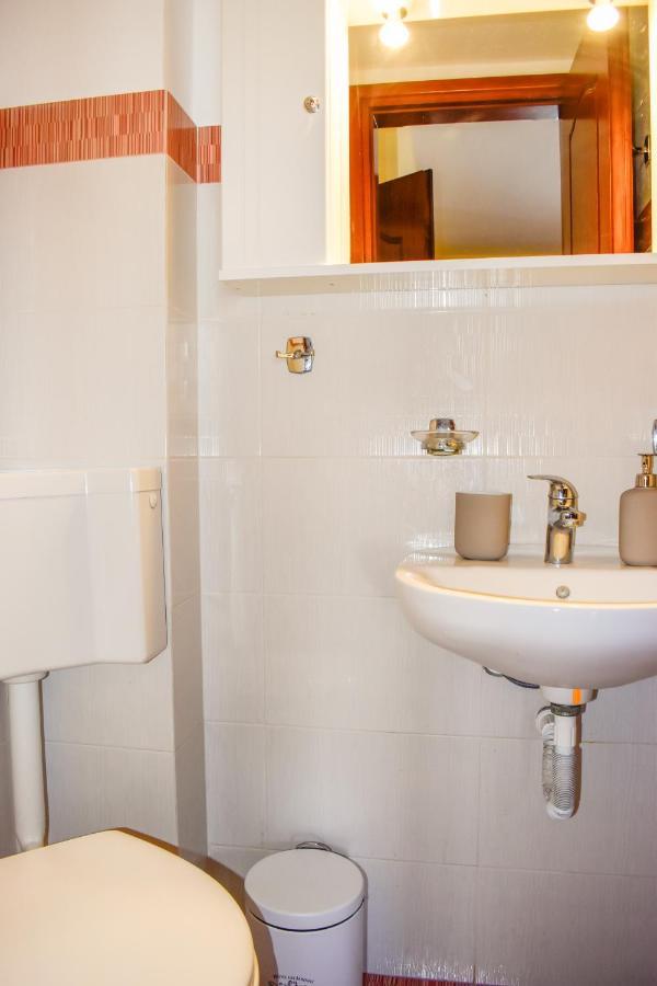 Zoe'S Flat Megali Ammos Apartment Skiathos Town Bagian luar foto